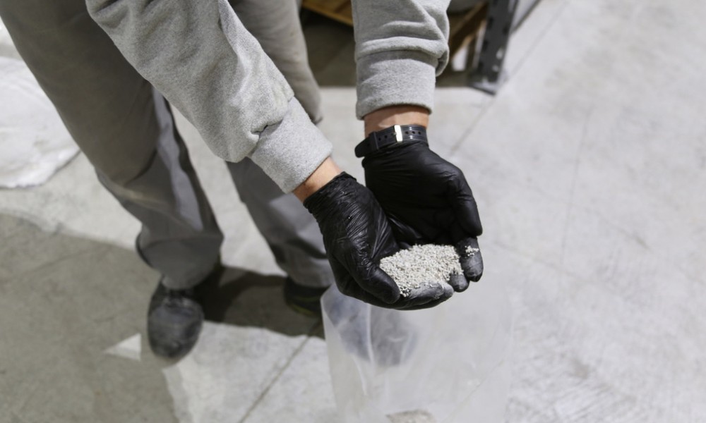 Scorpion Oil Absorbent Granules